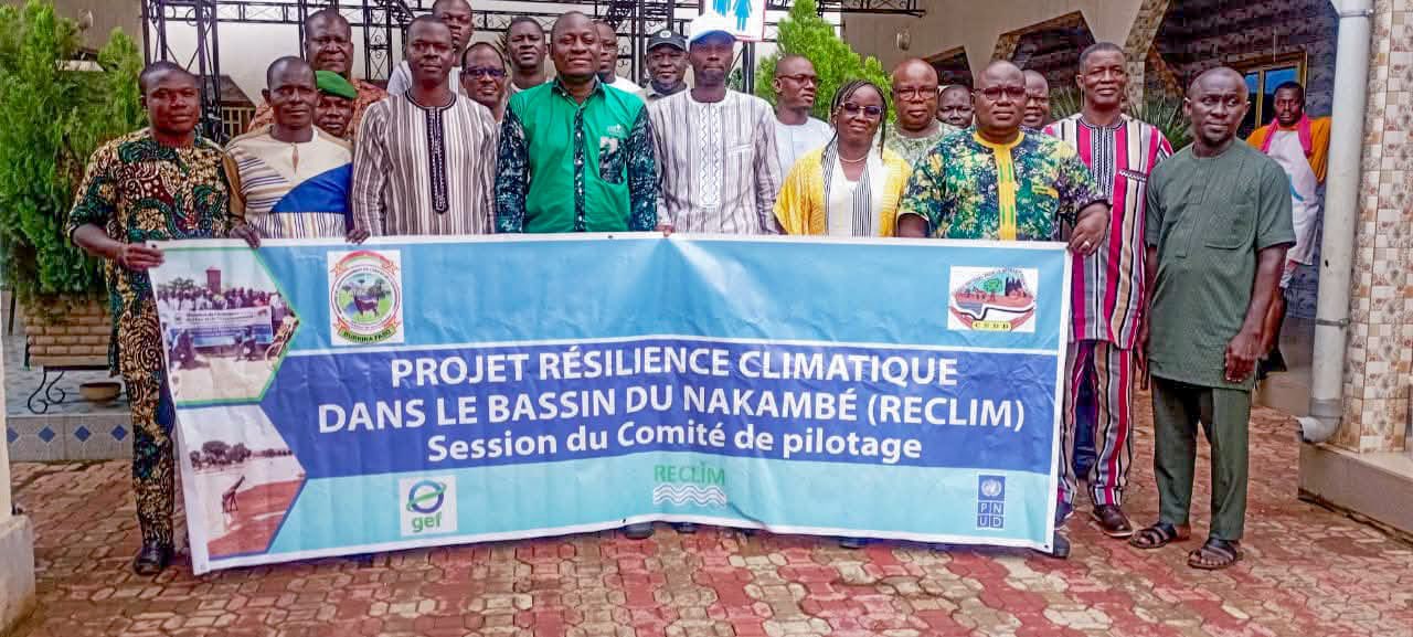 Lutte contre le changement climatique:  le projet RECLIM fait le point de ses activitÃ©s en une annÃ©e de mise en Åuvre.